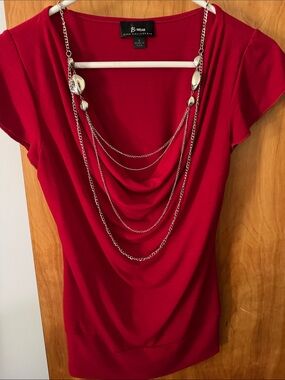 Bwear Red Short Sleeve Draped Cowl Top with Silver Chain Accent